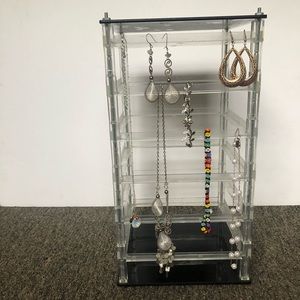 Jewelry organizer